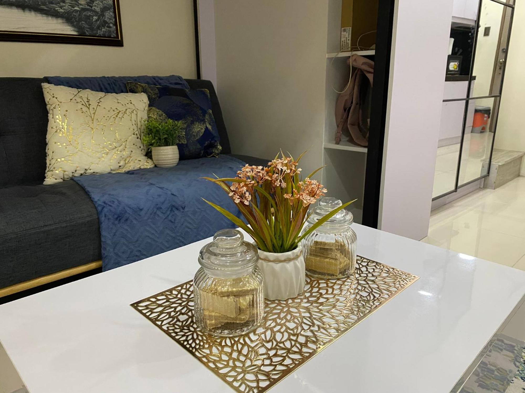 Chic City Nook At Victoria Sports マニラ市 エクステリア 写真